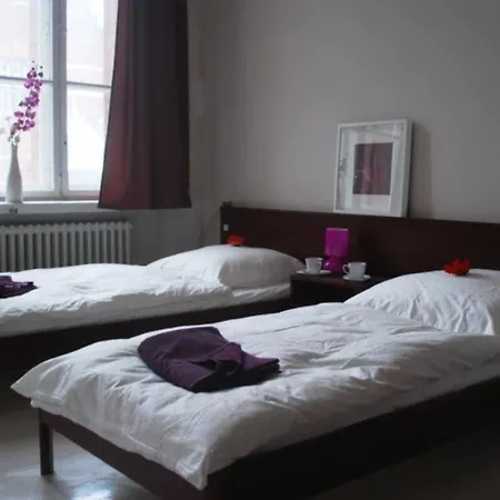 Und Hotel Berlín