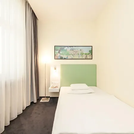 Hotel Garner - Checkpoint Charlie By Ihg Berlin