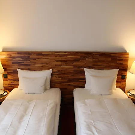 Moevenpick Am Potsdamer Platz 4*