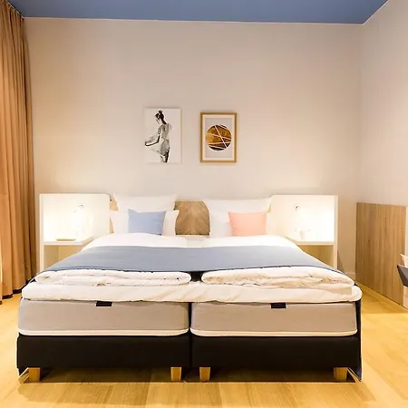 Hotel Numa Kudamm Berlino