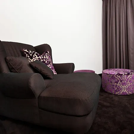Goodman's Living Appartement