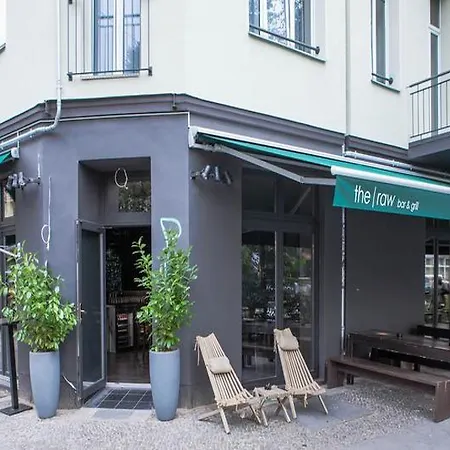 Chrome Hotel