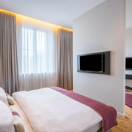 Hotel Potsdamer Platz By Leonardo Berlim