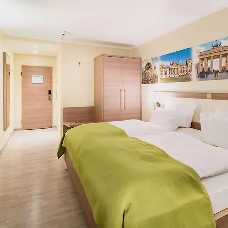 Western Kantstrasse 4* Berlín