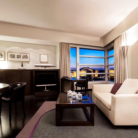 Grand Hyatt Hotel