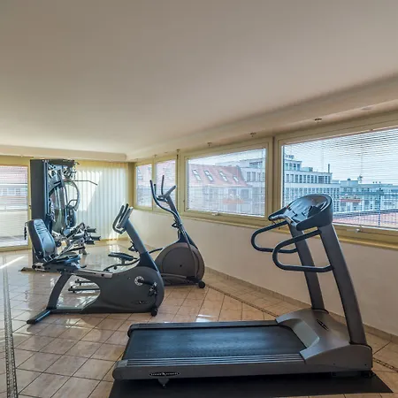 Hollywood Media Am Kurfuerstendamm Hotel 4*