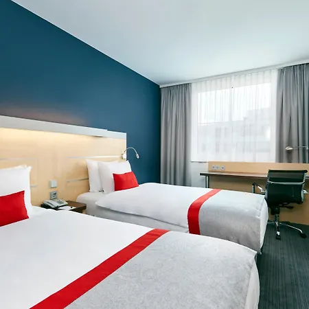 Express Centre By Ihg Hotel