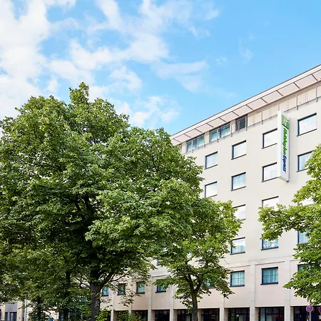 Express Centre By Ihg Hotel