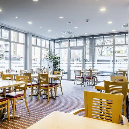 Hotel Express Centre By Ihg Berlijn