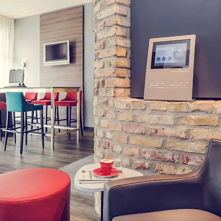 Mercure Mitte מלון