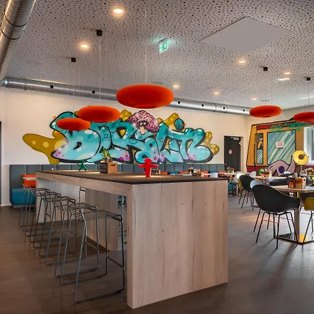 - The Niu, Hide Friedrichshain By Ihg Szálloda Berlin