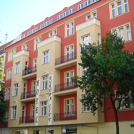 Europa City Hotel 3*