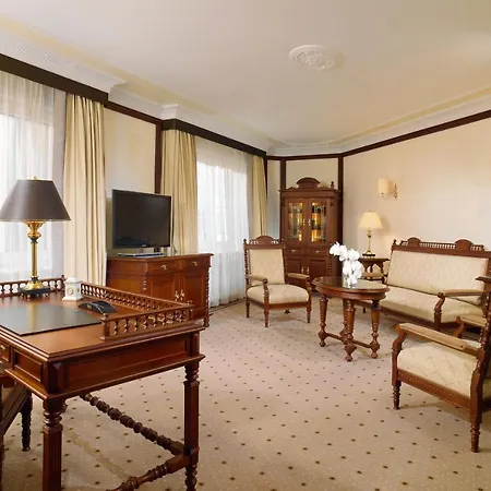 Otel The Westin Grand