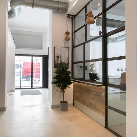 Schoenhouse Avenue - Digital Access Apartment