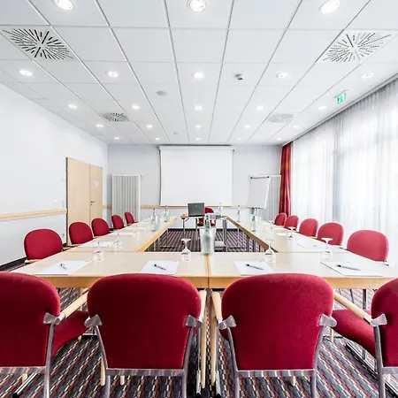 Hotel Express Centre By Ihg