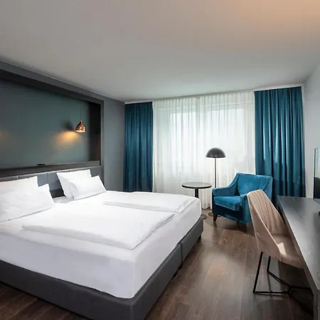 Hotel City East
