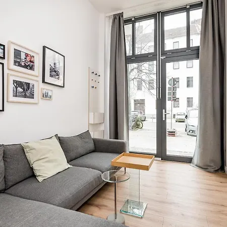 Stylish New Cube Loft Ii By Berlin-wall-apartments Appartement