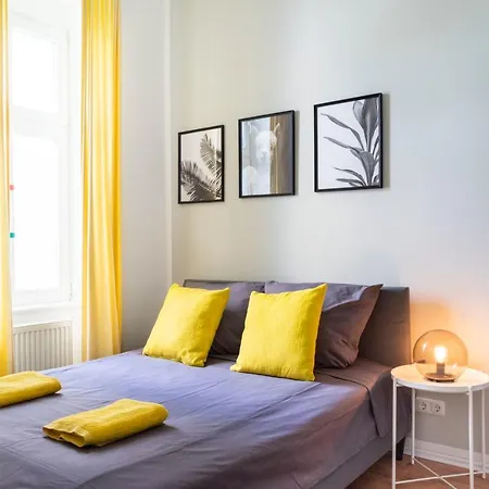 Apartment Modern 4 Bedroom In - Charlottenburg Berlin