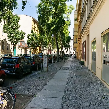 Apartment Modern 4 Bedroom In - Charlottenburg