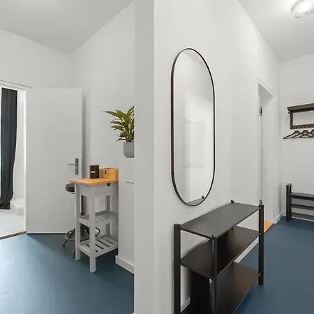 The Strassburger, Stylish 3 Bedroom In Downtown Daire