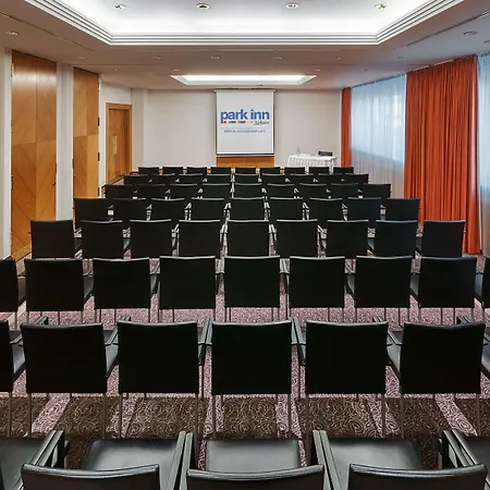 Ξενοδοχείο Park By Radisson Alexanderplatz 4*