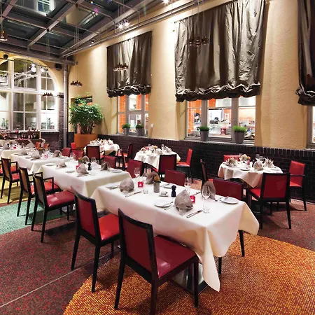 Moevenpick Am Potsdamer Platz Отель 4*