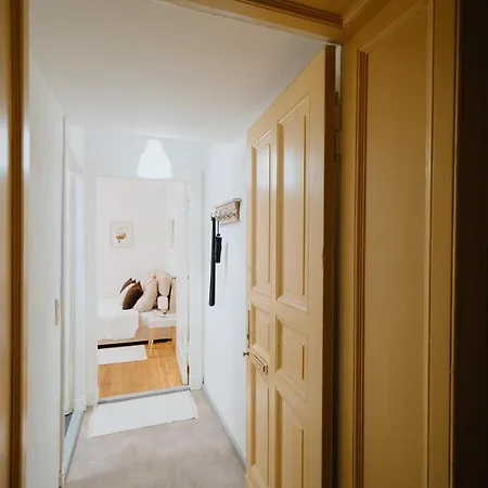 Cozy In Schoneberg - Perfect & Quiet Location