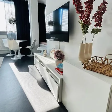 Appartement Skyview Studio At Kreuzberg-mitte Berlijn