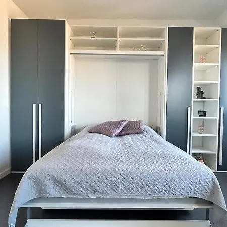 Skyview Studio At Kreuzberg-mitte * Berlijn