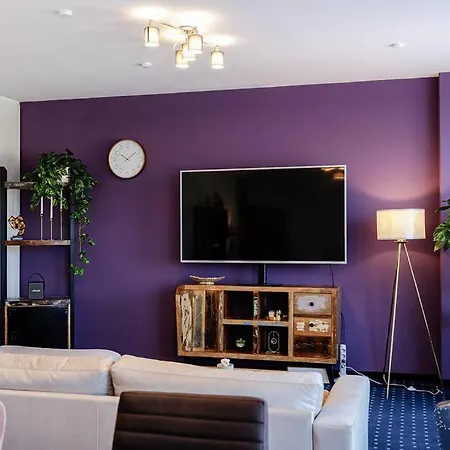 Apartment 150 M² Unterkunft Mit Billard, Kicker & Parkplatz