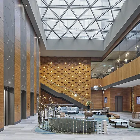Titanic Chaussee Hotel 4*