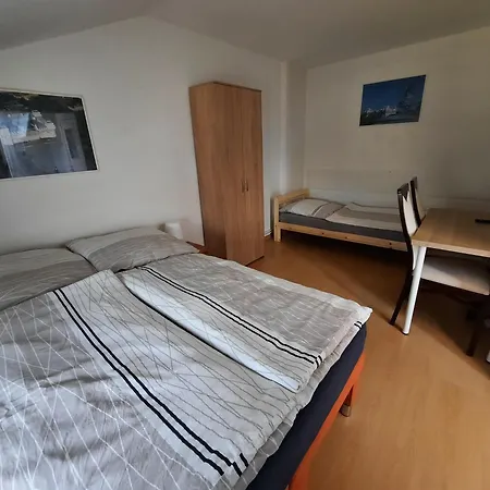 Hotel apartamentowy Fewo3-1 Zim-2 Einz Bett-2 Pers-kueche-dusche Wc