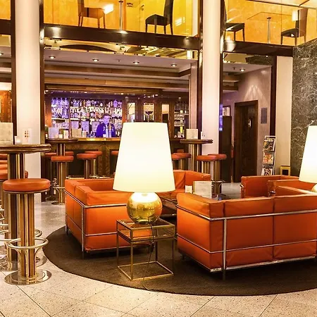 Hotell Living Grosser Kurfuerst 4*