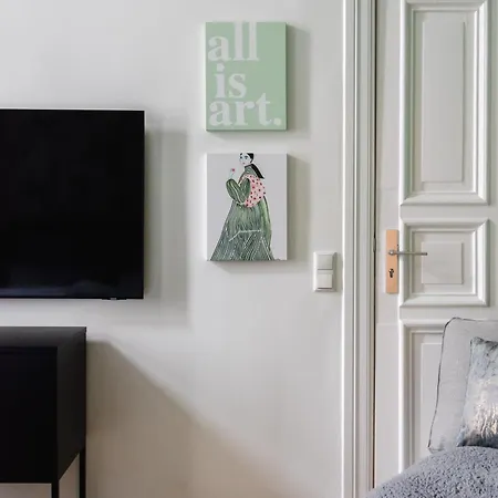 Exklusive Luxus-unterkunft In Mitte: 2 Apartments, 130m², Designer-moebel, Co2 Neutrale Reinigung Berlin