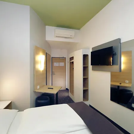Hotel Berlin-potsdamer Platz Berlino