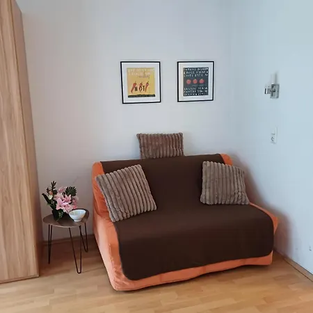 Apartment Business *