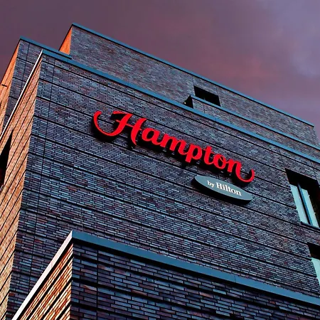 Hampton By Hilton West Hotel 3*