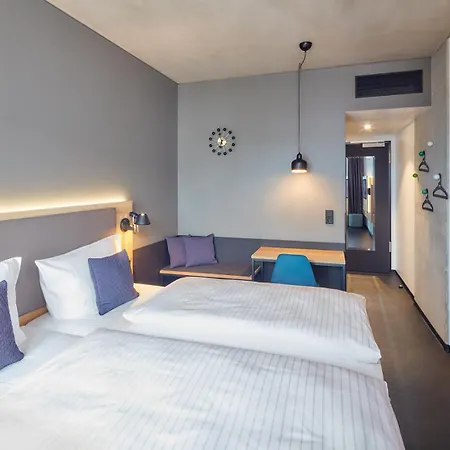 Aletto Potsdamer Platz Hotel 3*