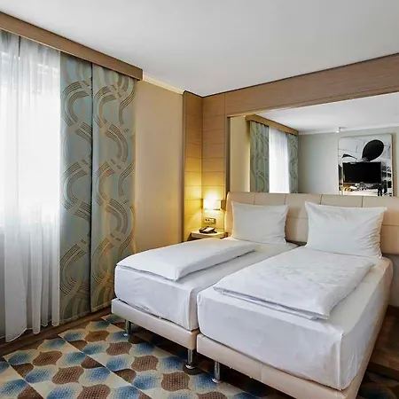 Titanic Comfort Mitte 3* Berlin