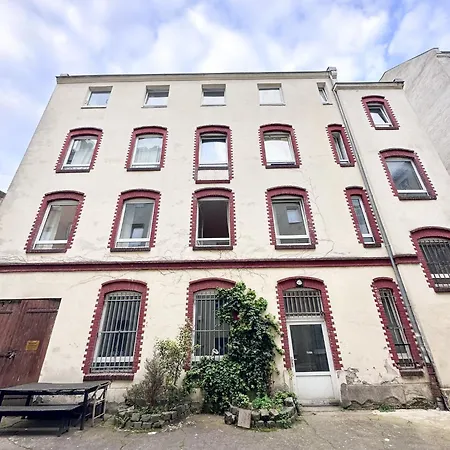 Appartement Nook Design-apartments Mit Kueche, Duschbad, Neben U-bahn Station Aber Ruhig Gelegen