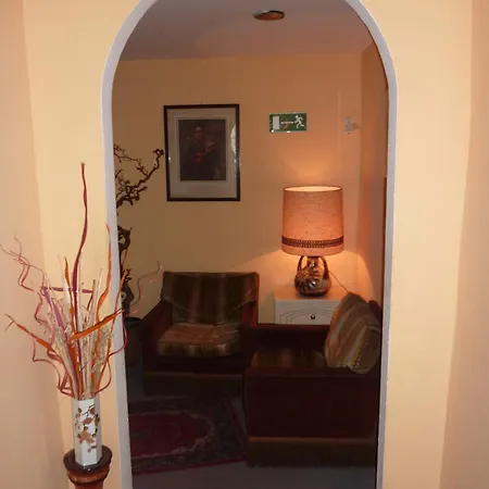 بنسيون سبري