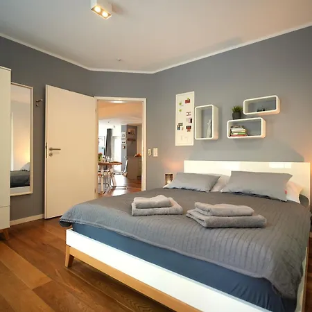 Apartment The Getaway / 80qm In Berlin's Historic Diplomatic Quarter *