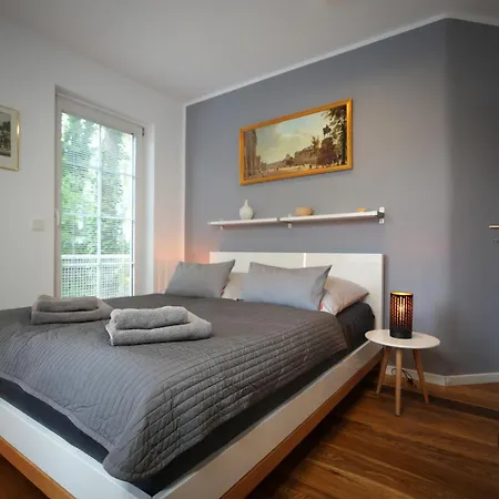 Apartment The Getaway / 80qm In Berlin's Historic Diplomatic Quarter *