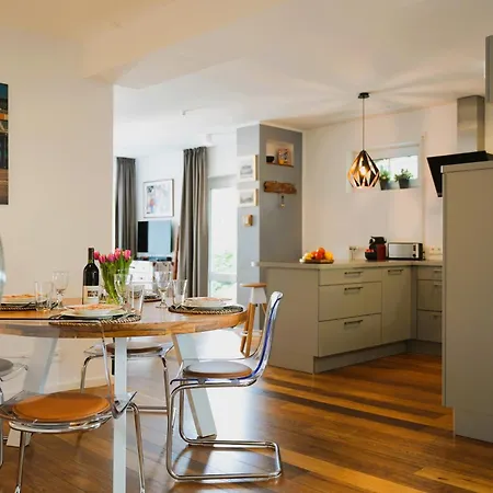 Apartment The Getaway / 80qm In Berlin's Historic Diplomatic Quarter *