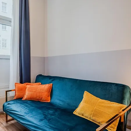 Lejlighed Spacious, 3 Flat With Gym & Play Area Berlin