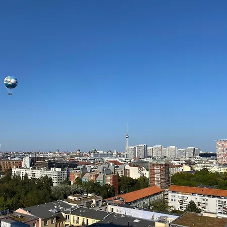 Skyview Studio At Kreuzberg-mitte Berlijn