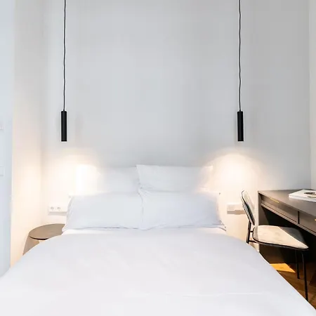 Kraus7 Ron Apartment *