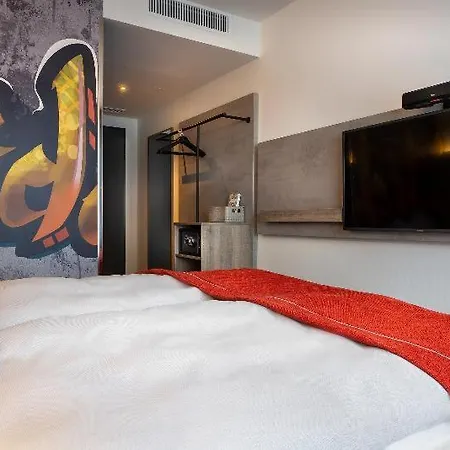 - The Niu, Hide Friedrichshain By Ihg Szálloda