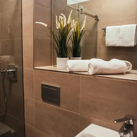 The Rix & Suites Near Sbahn Neukolln Appartement *