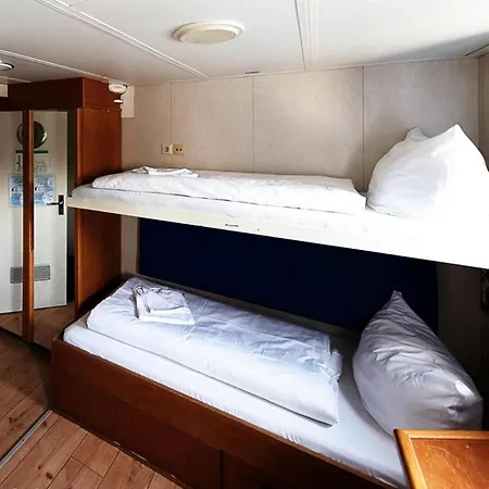 Отель Shipotel-berlin Gmbh, Shipotel Eastern & Shipotel Western Берлин
